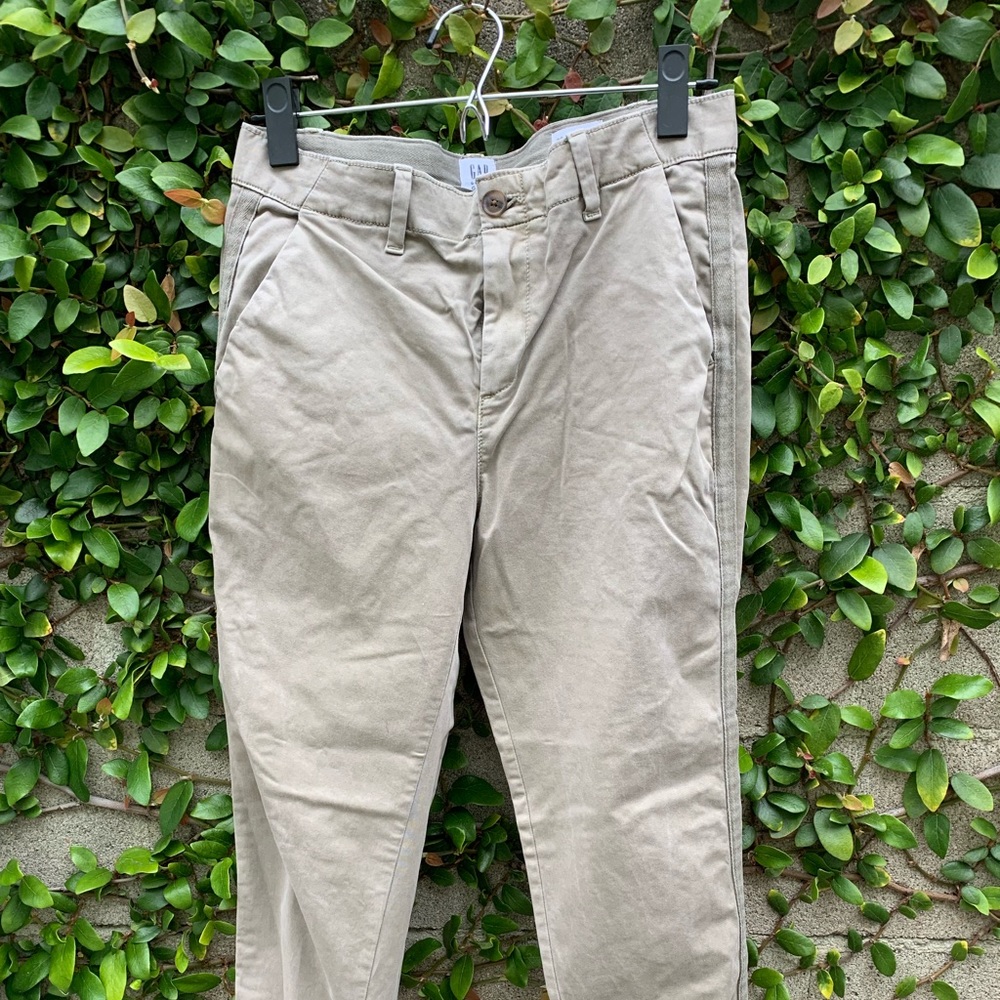 GAP | 00 Khaki Chinos